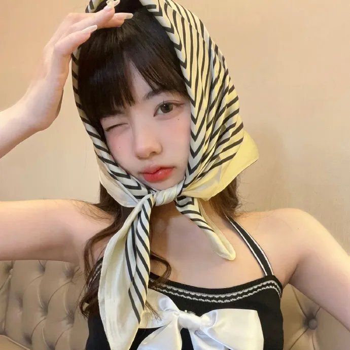 我想变成鸟，所以跳起来